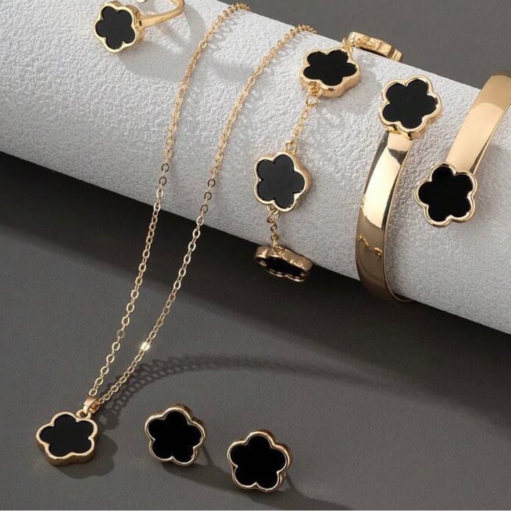 Luxury set